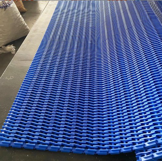 配件全套供應 探索優質5935塑料網鏈、模塊式網帶、傳送鏈板、爬坡輸送帶網鏈與橡膠帶的綜合解決方案