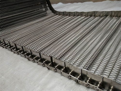 沖孔鏈板輸送網帶 濮陽森喆定制鏈板輸送帶詳解與選購指南